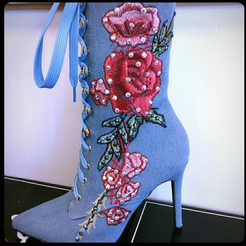 DENIM LACE UP ROSE BOOTIES - Picture 8 of 8